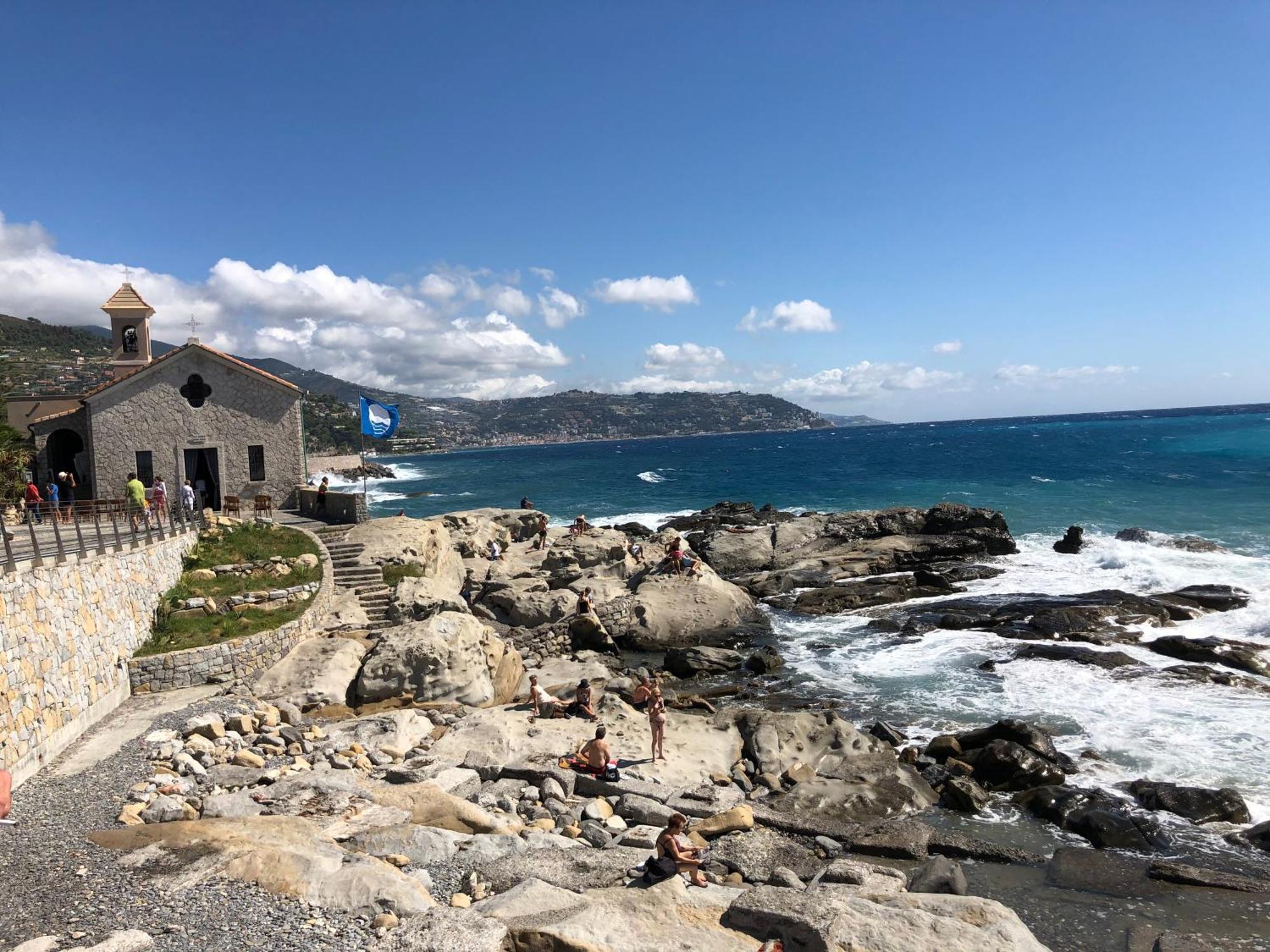 Appartamento Arte E Mare Bordighera Exterior foto